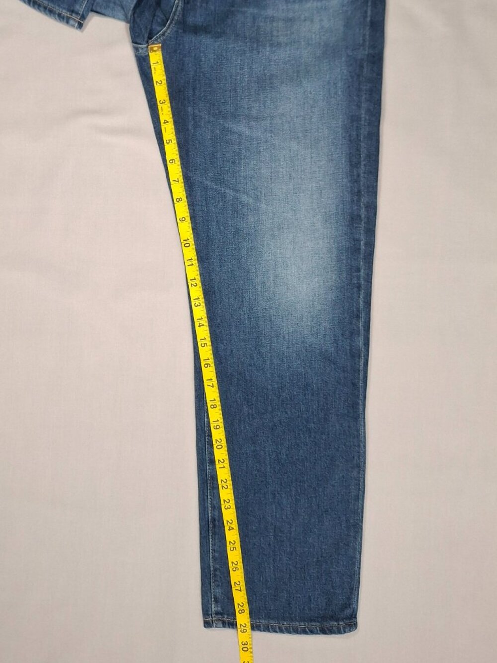 AG Jeans Ex-Boyfriend Slouchy Slim Jeans Medium Wash Japanese Fabric | Size 29 - Picture 10 of 12